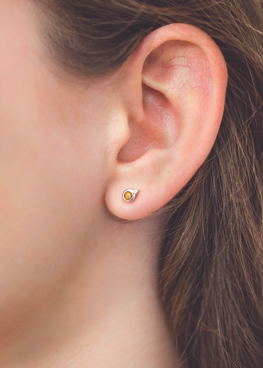 NATURAL CITRINE AND TWO NATURAL DIAMOND NOVEMBER EARRINGS SILVER