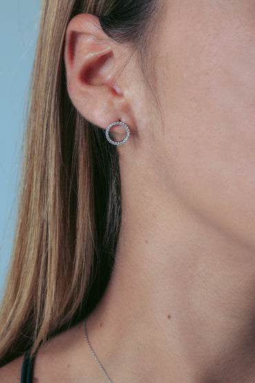 ARA RHODIUM EARRING