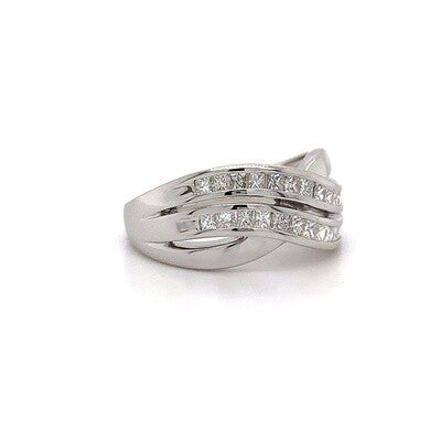 18kt WG Princ. Chnl Dia Swirl Ring