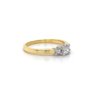 18kt YG Dia 0.40ct Ring