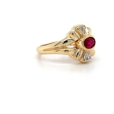 9kt YG Ruby Dia Ring