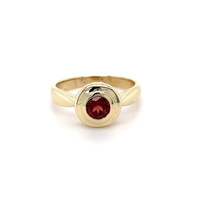 9ktYG Garnet Ring