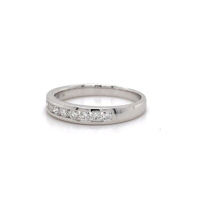 18kt WG Dia Channel Band 0.37ct