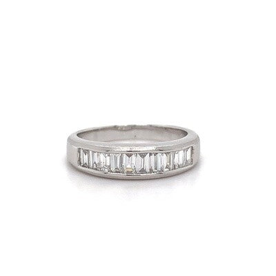 18kt WG Chnl Set Bagg Dia Band 0.80ct