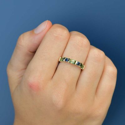 1.47ct Baguette/Round Green & Blue Round Sapphire Ring 9kt YG