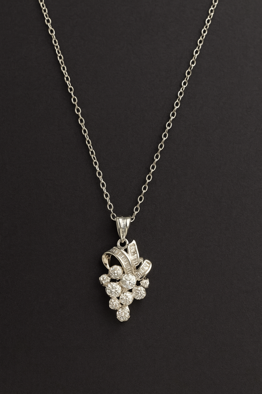 18K WG DIA FANCY PENDANT