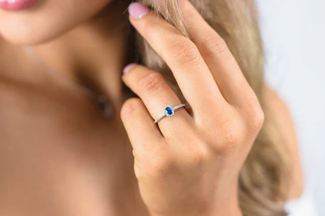 AURORA GLOW RING SILVER/SAPPHIRE