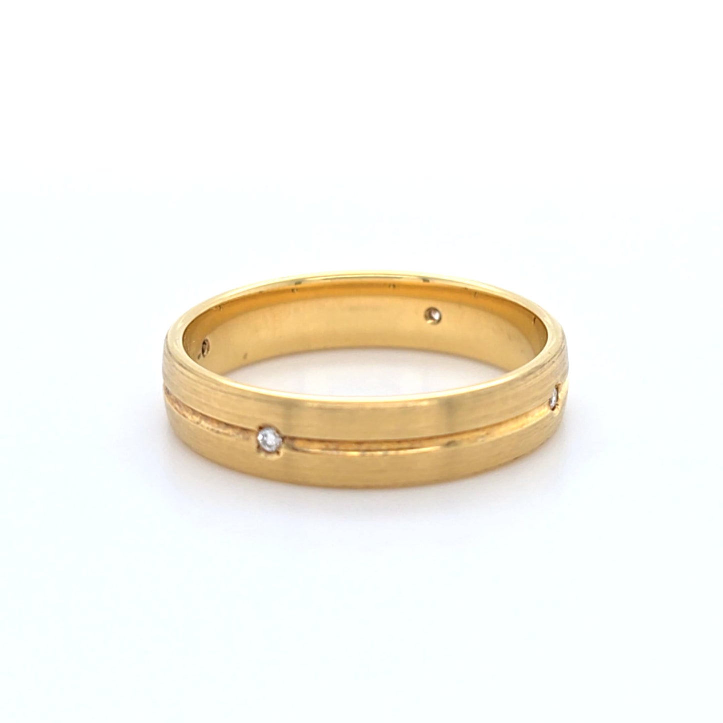 18K Yellow Gold Brushed Natural Diamond Ring