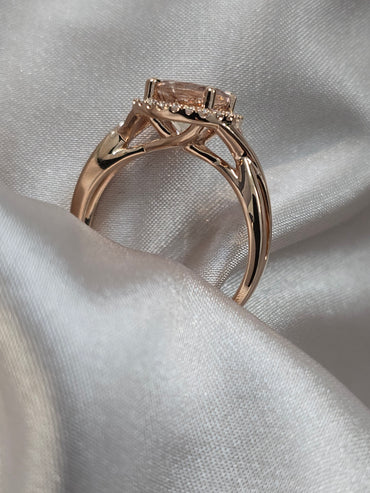 Apricot Morganite Ring 14kt Rose Gold