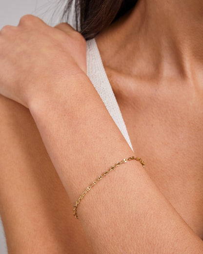 9K Yellow Gold Link Bracelet 18 cm
