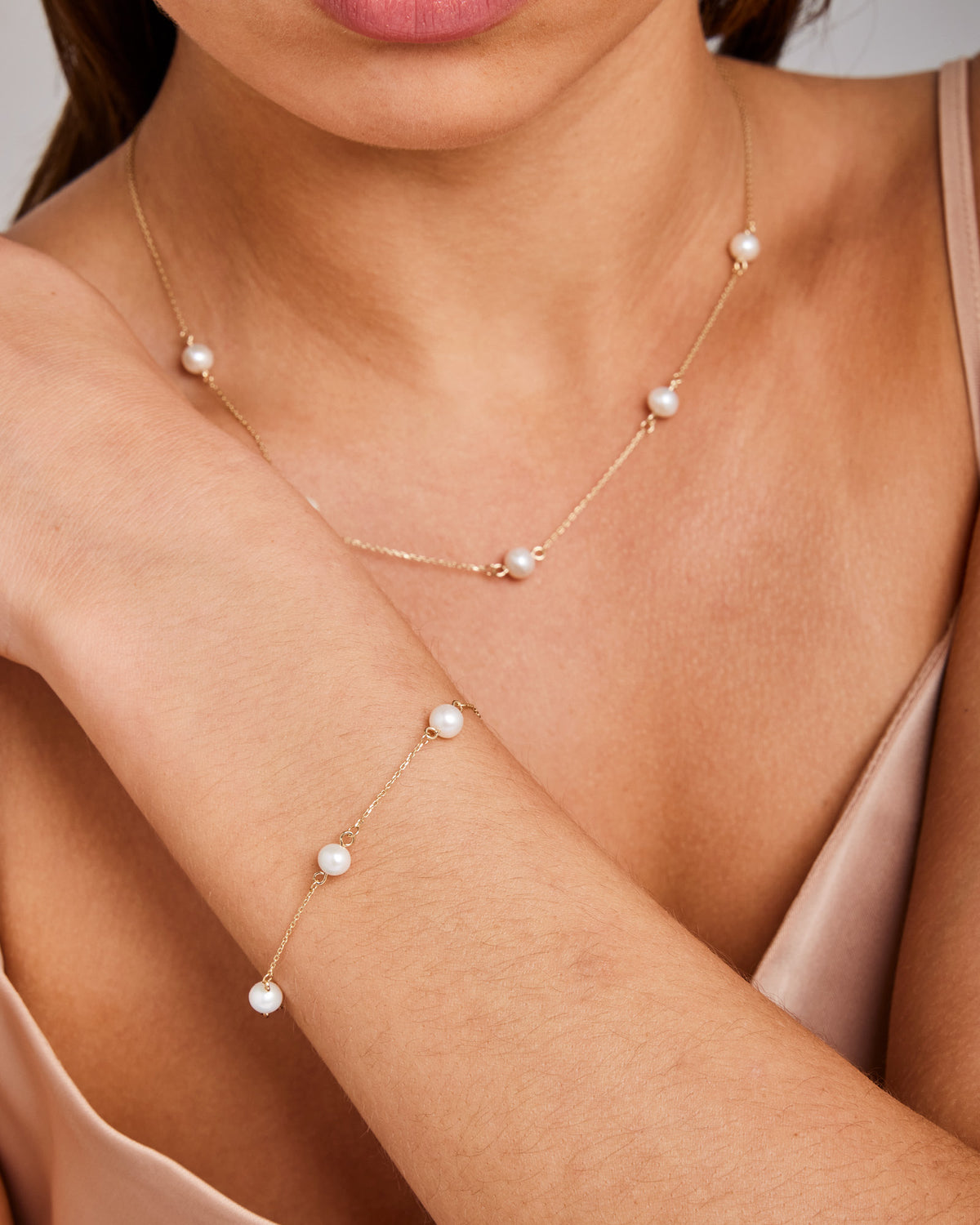 9K Yellow Gold Freshwater Pearl Bracelet 18-19cm