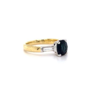 1.50ct Blue Sapphire + 0.30ct Dia 18kt