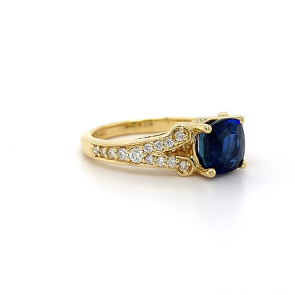 2.5ct Cushion Sapphire + 0.50ct Dia Ring 18kt Yellow Gold