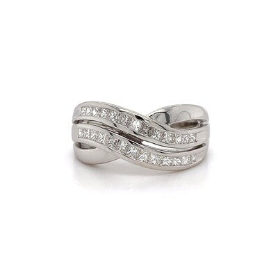 18kt WG Princ. Chnl Dia Swirl Ring
