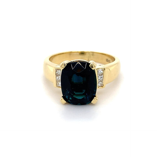 4ct Green Tourmaline + 0.15ct Dia Ring 18kt Yellow Gold