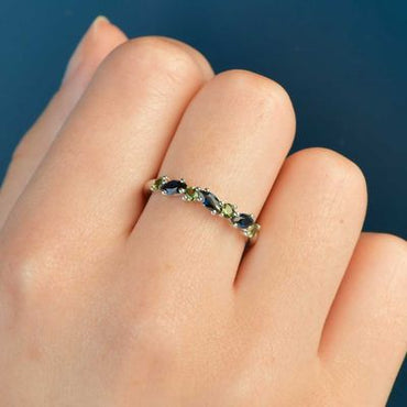0.84ct Marq/Round Blue & Green Sapphire Ring 9kt WG