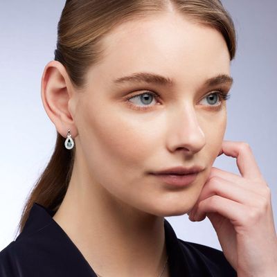 0.26ct Round Blue Sapphire Earring 18kt RG&WG
