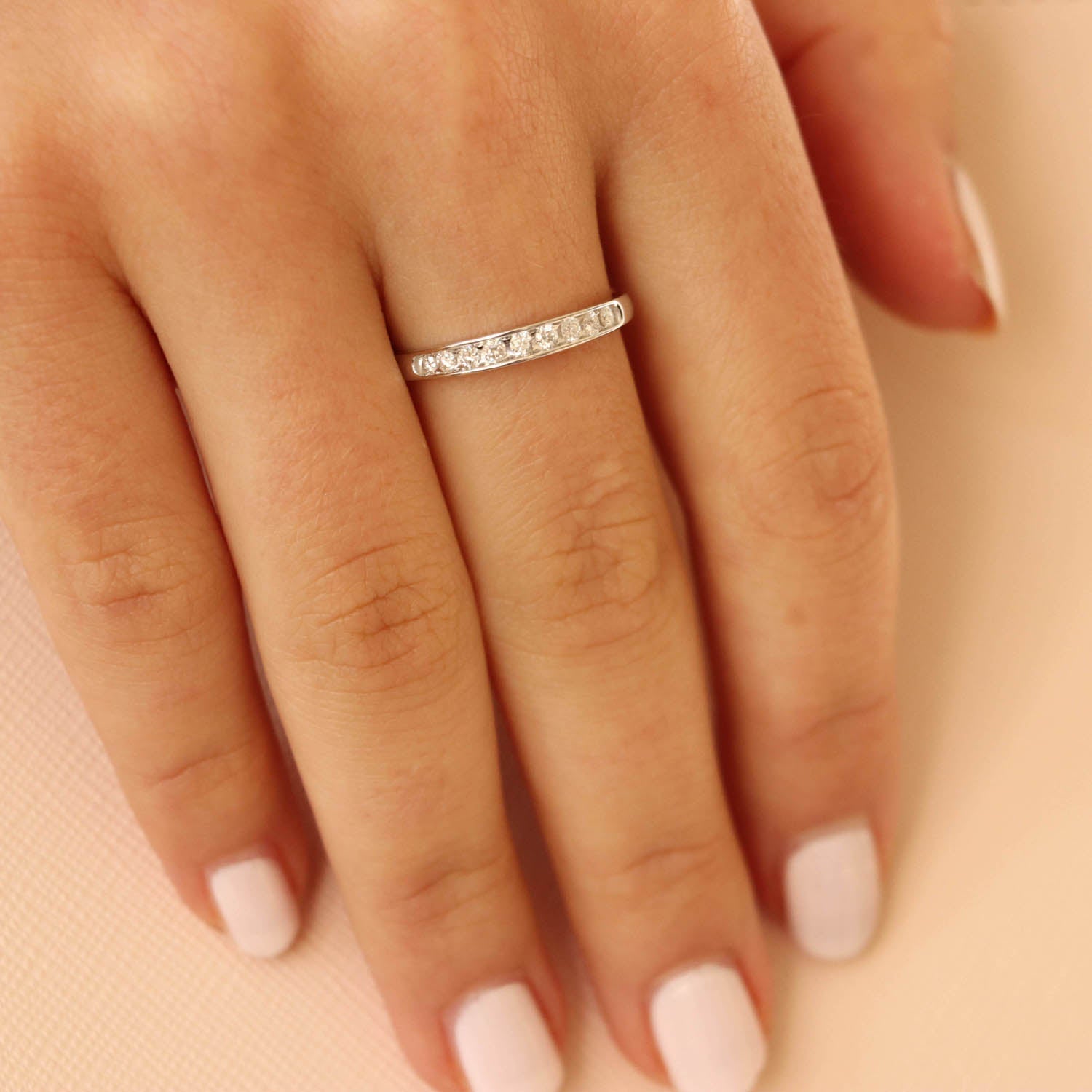 Band Ring with 0.50ct Diamond in 9K White Gold
