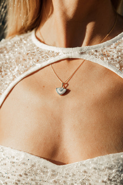 GEORGINI Chic Noel Mother Of Pearl Fan Pendant