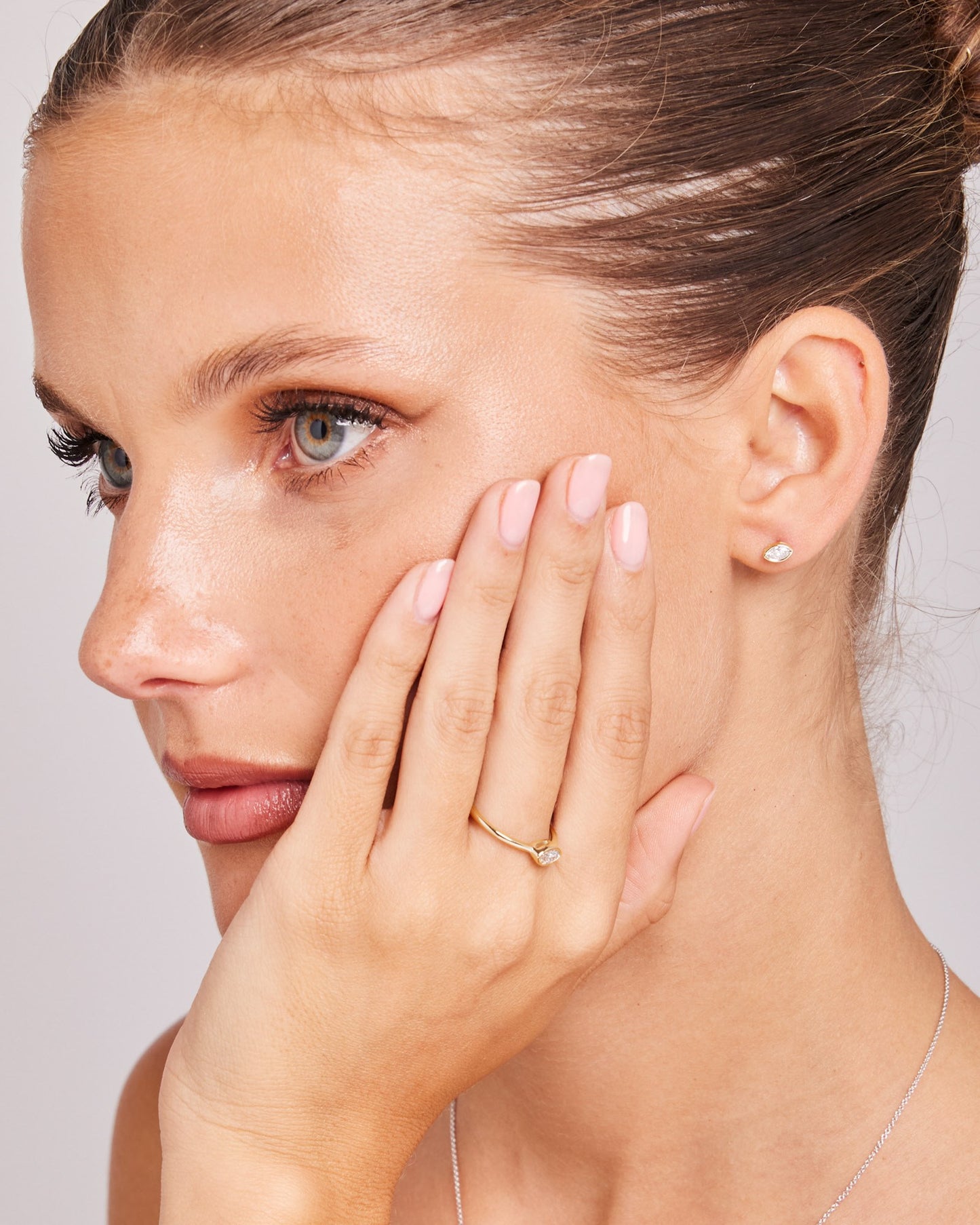 Model wearing 0.25ct Lab Grown Diamond Ring in 9K White Gold